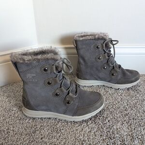 Sorel Explorer Joan Grey Waterproof Boot sz 5